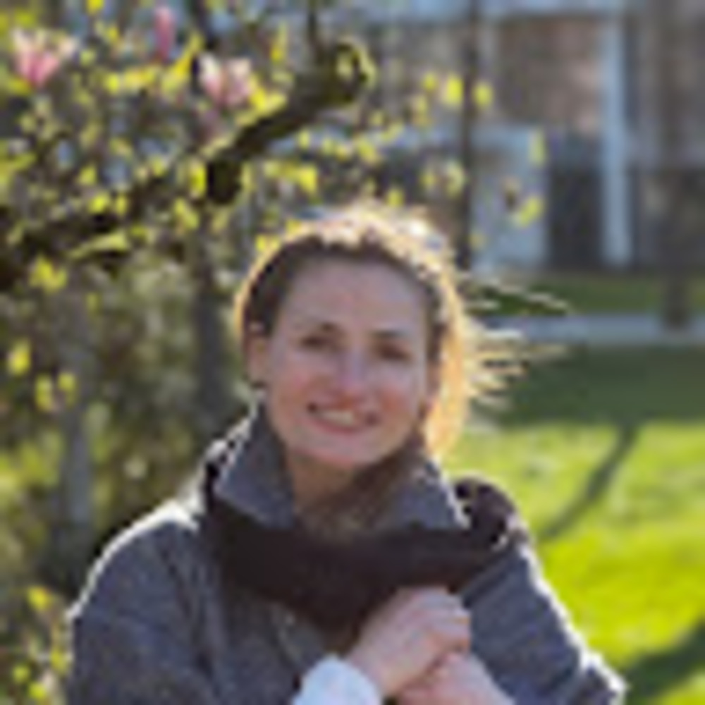 Meet your Posher, Caroline